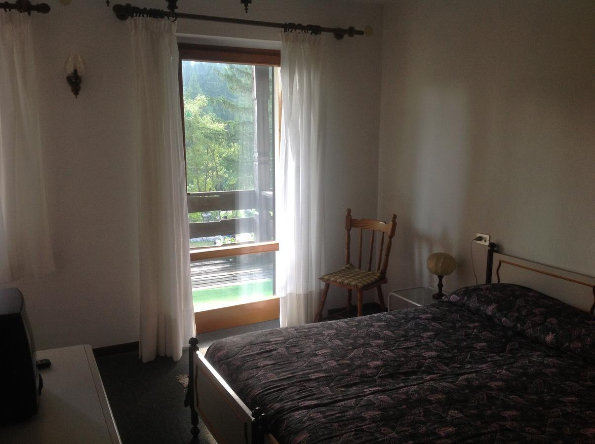 לאבארונה Albergo Club21 מראה חיצוני תמונה
